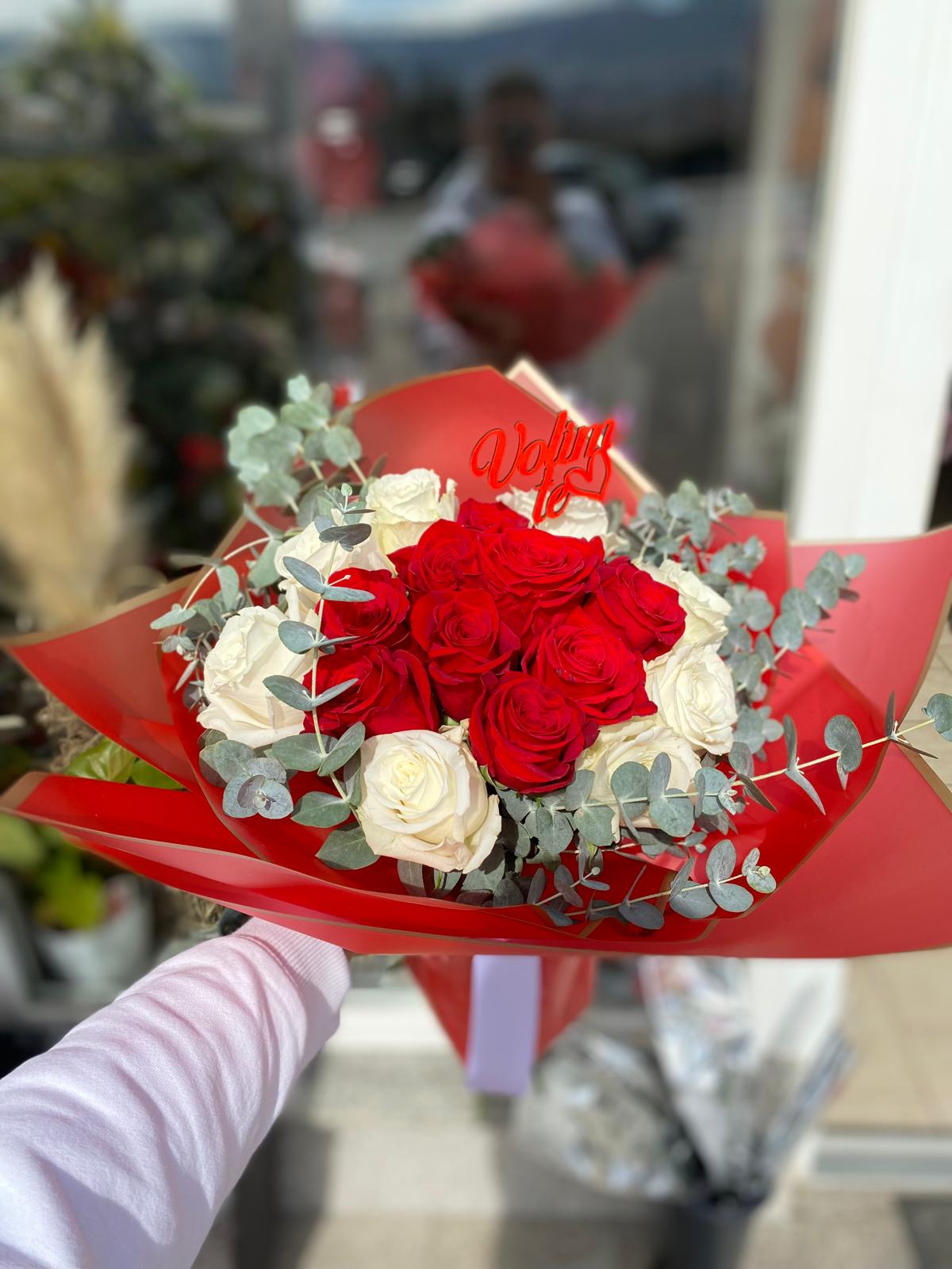 Aranžmani i poklon buketi