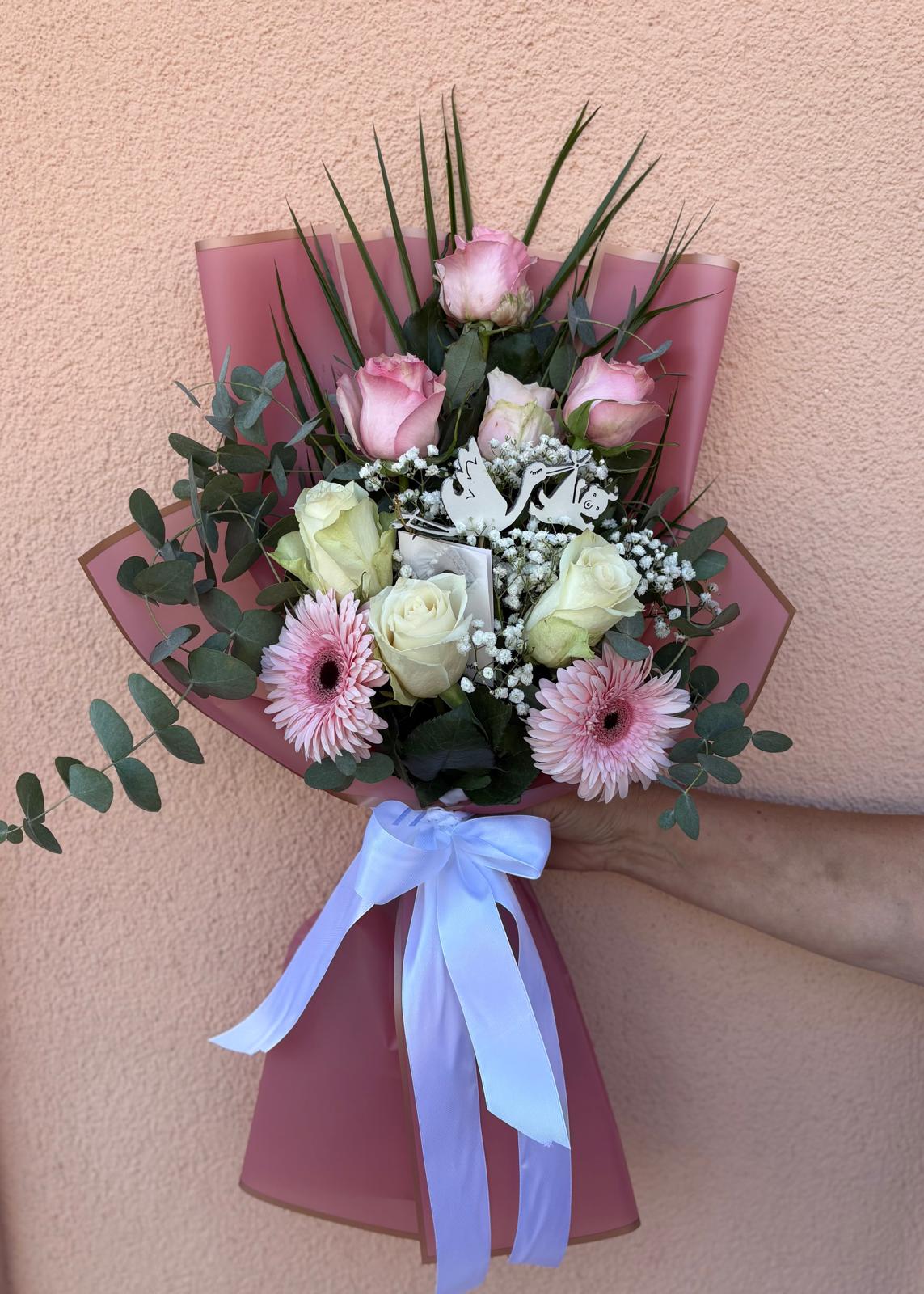 Aranžmani i poklon buketi